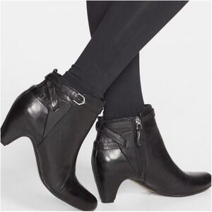 Sam Edelman Maddox black leather side zip ankle boots. Sz 8.5M